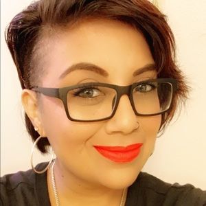 Meet your Posher, Aimee